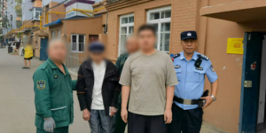 南岗分局民警巡逻中救助倒地群众获赞誉